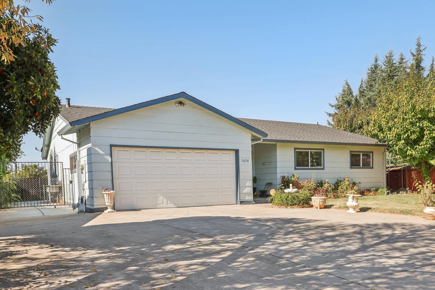 Tish Circle, Olivehurst, California image 31