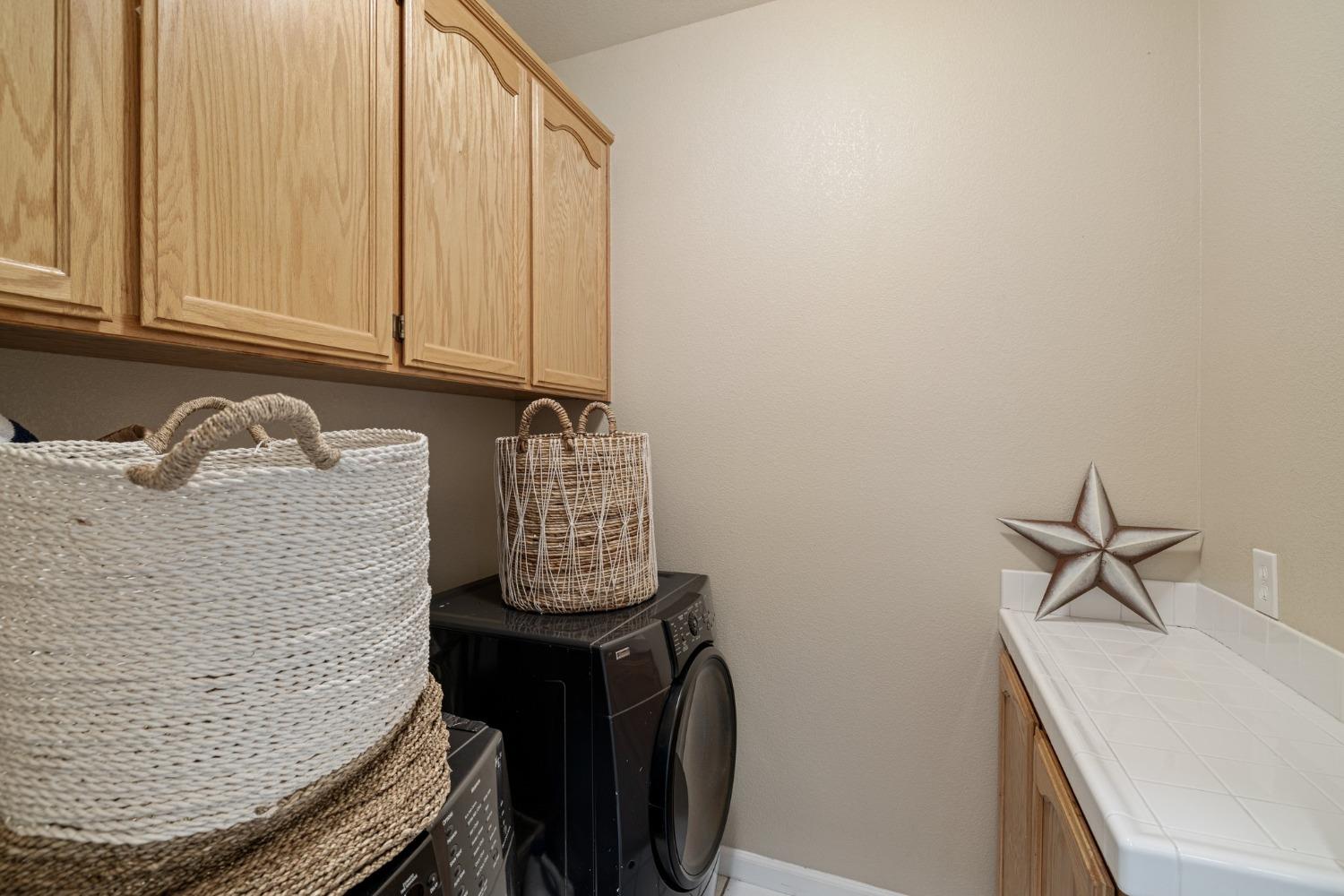 Detail Gallery Image 42 of 74 For 27331 S Erb Ct, Tracy,  CA 95304 - 5 Beds | 3/1 Baths