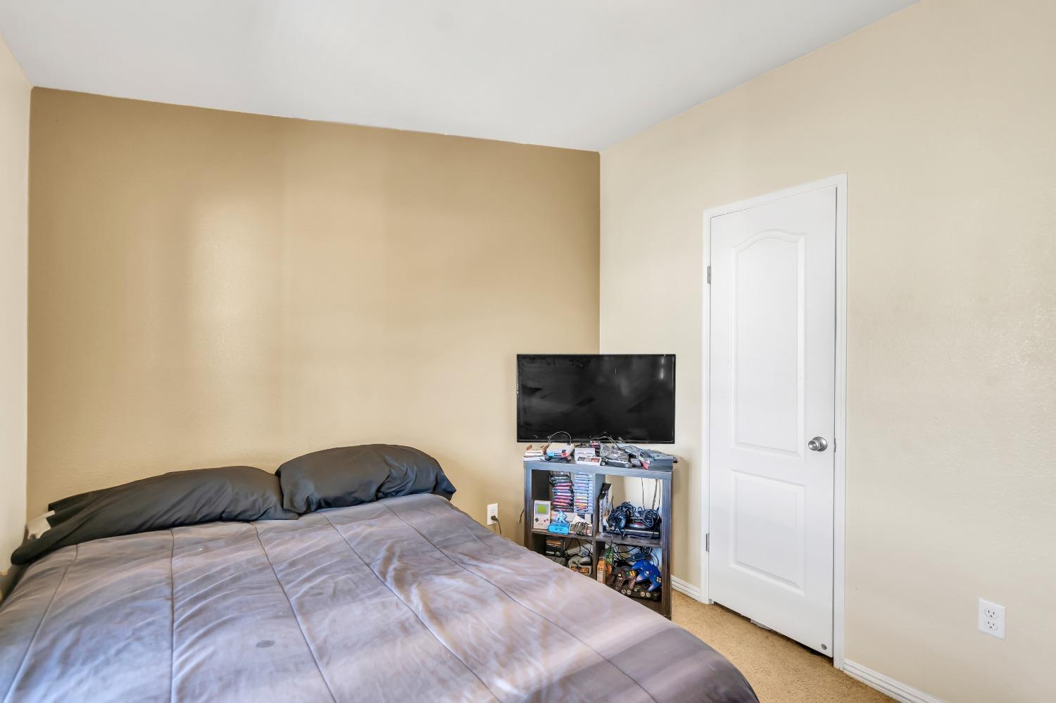 Detail Gallery Image 29 of 38 For 3950 Mack Rd 164, Sacramento,  CA 95823 - 4 Beds | 2 Baths