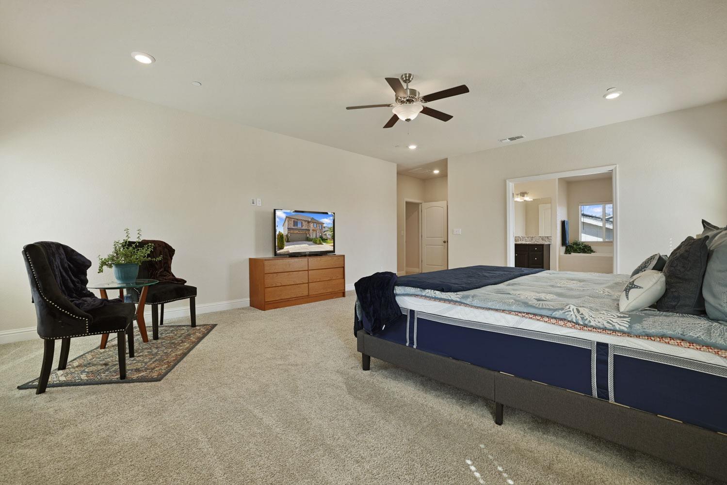 Detail Gallery Image 29 of 53 For 146 Sproul Ct, Merced,  CA 95348 - 6 Beds | 3/1 Baths