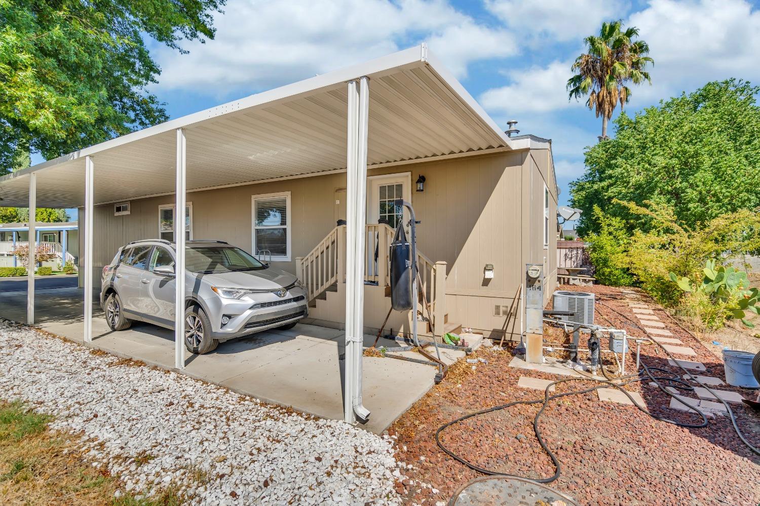 Detail Gallery Image 31 of 38 For 3950 Mack Rd 164, Sacramento,  CA 95823 - 4 Beds | 2 Baths