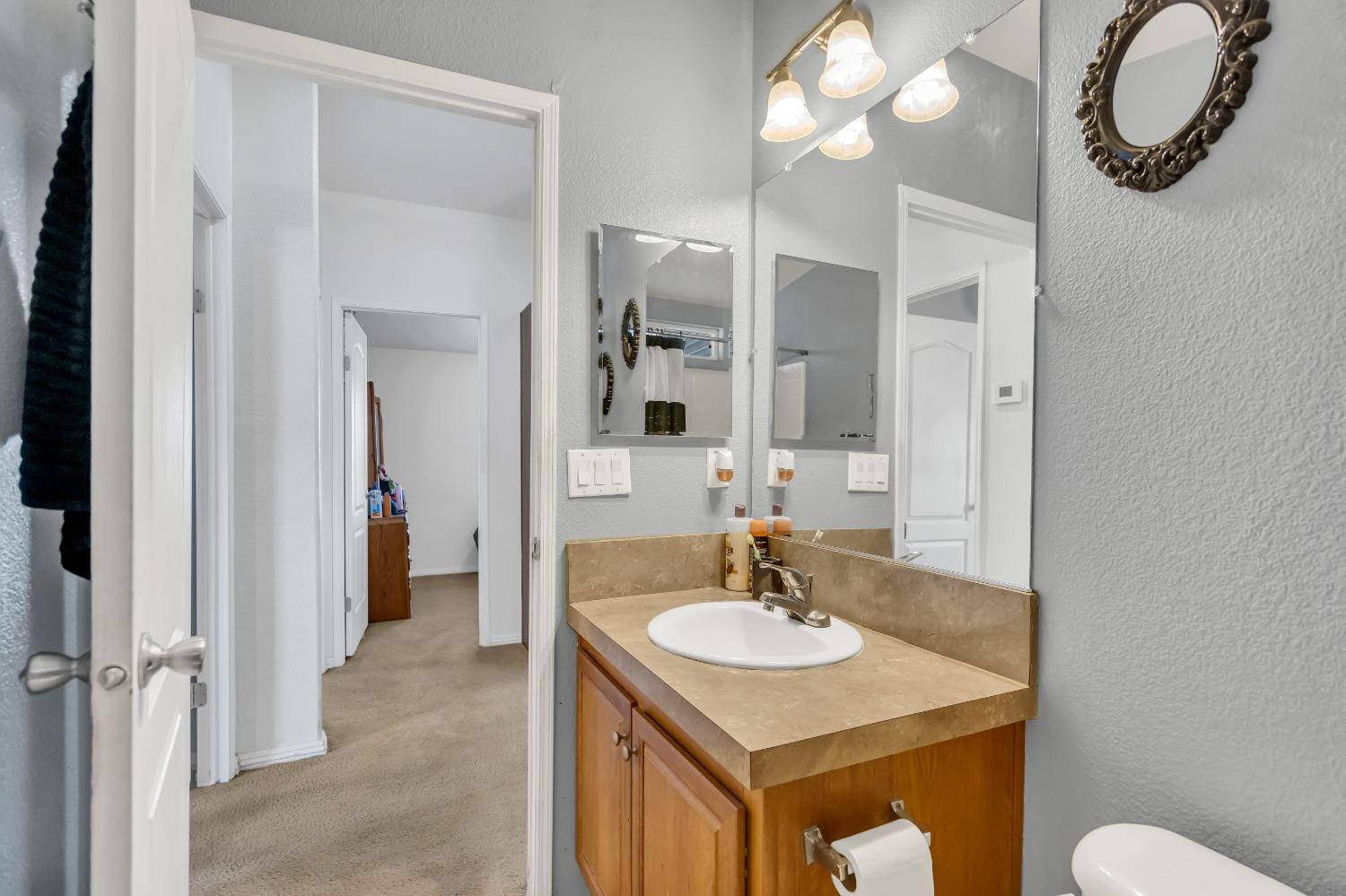 Detail Gallery Image 23 of 38 For 3950 Mack Rd 164, Sacramento,  CA 95823 - 4 Beds | 2 Baths