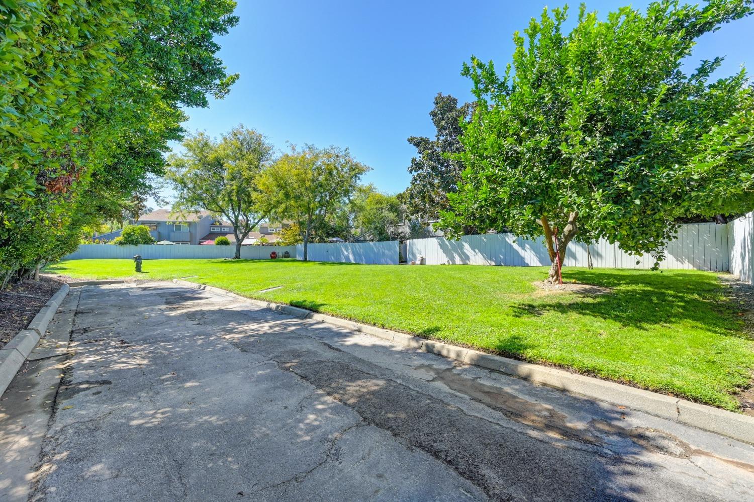 Detail Gallery Image 37 of 37 For 356 Rio Del Oro Ln, Sacramento,  CA 95825 - 3 Beds | 3 Baths