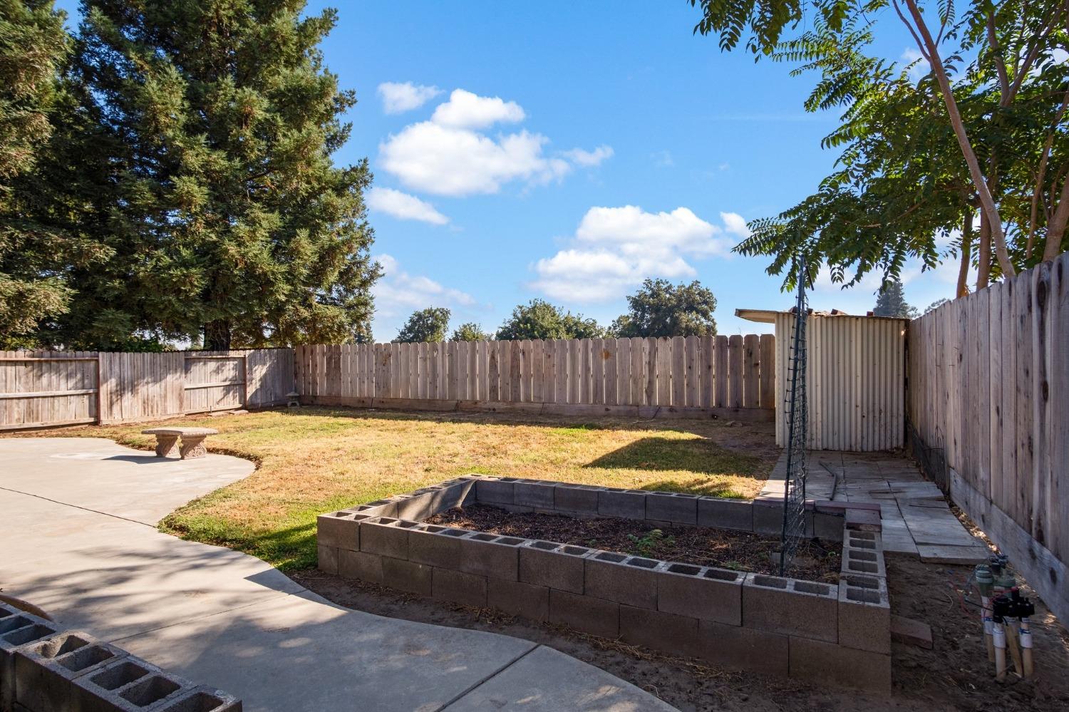 Detail Gallery Image 29 of 32 For 932 Chris Ln, Turlock,  CA 95380 - 4 Beds | 2 Baths