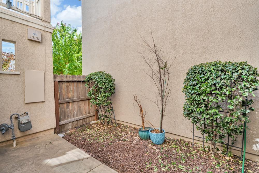 Detail Gallery Image 33 of 40 For 3919 Streamline St, Sacramento,  CA 95834 - 3 Beds | 2/1 Baths