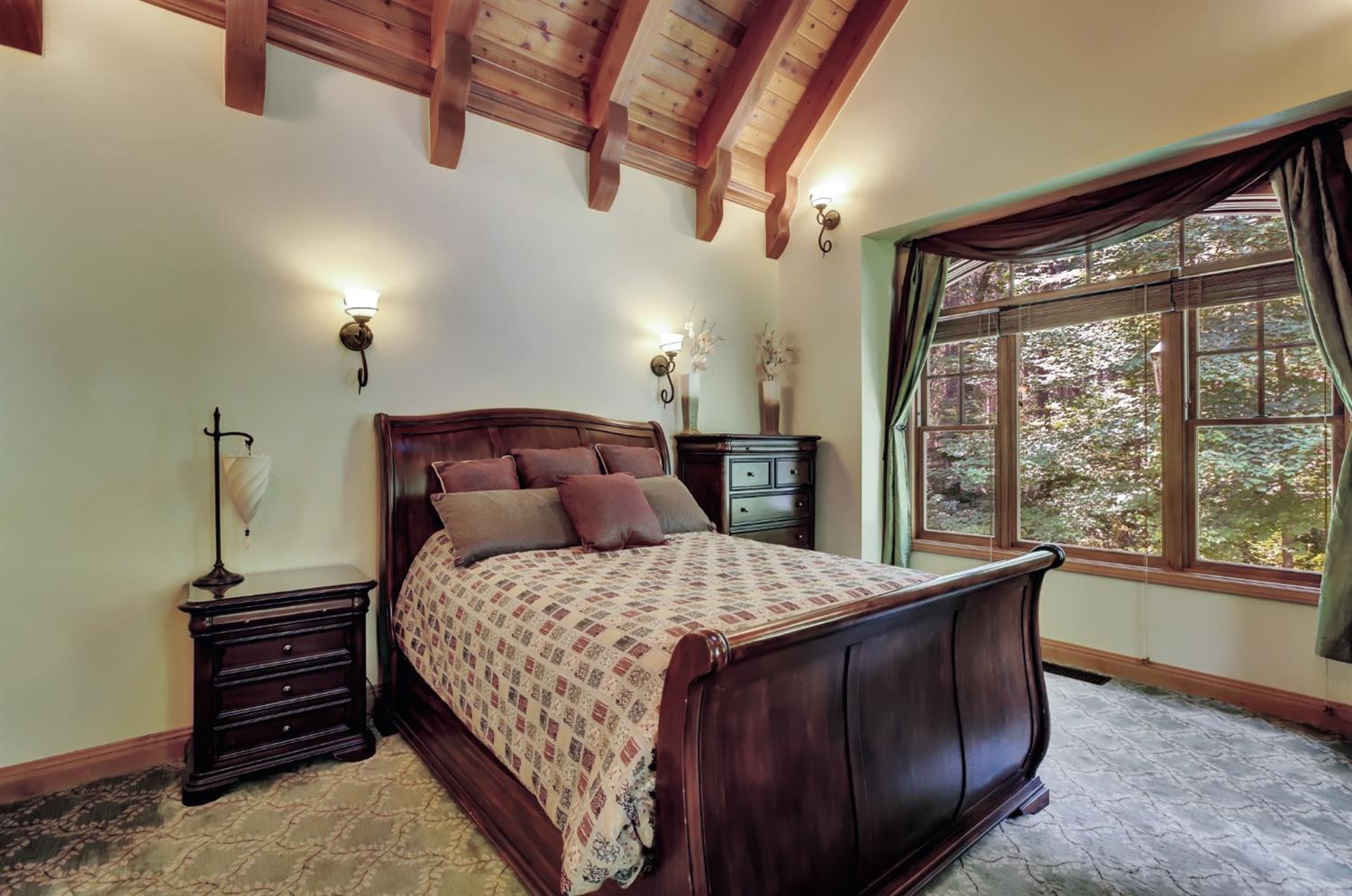 Detail Gallery Image 46 of 96 For 13027 Robin Rd, Nevada City,  CA 95959 - 4 Beds | 5/2 Baths