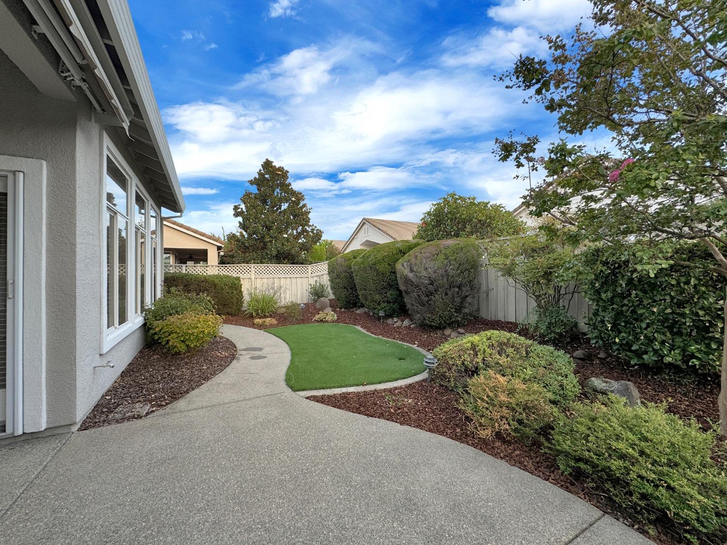 Detail Gallery Image 44 of 51 For 7752 Rosestone Ln, Roseville,  CA 95747 - 2 Beds | 2 Baths