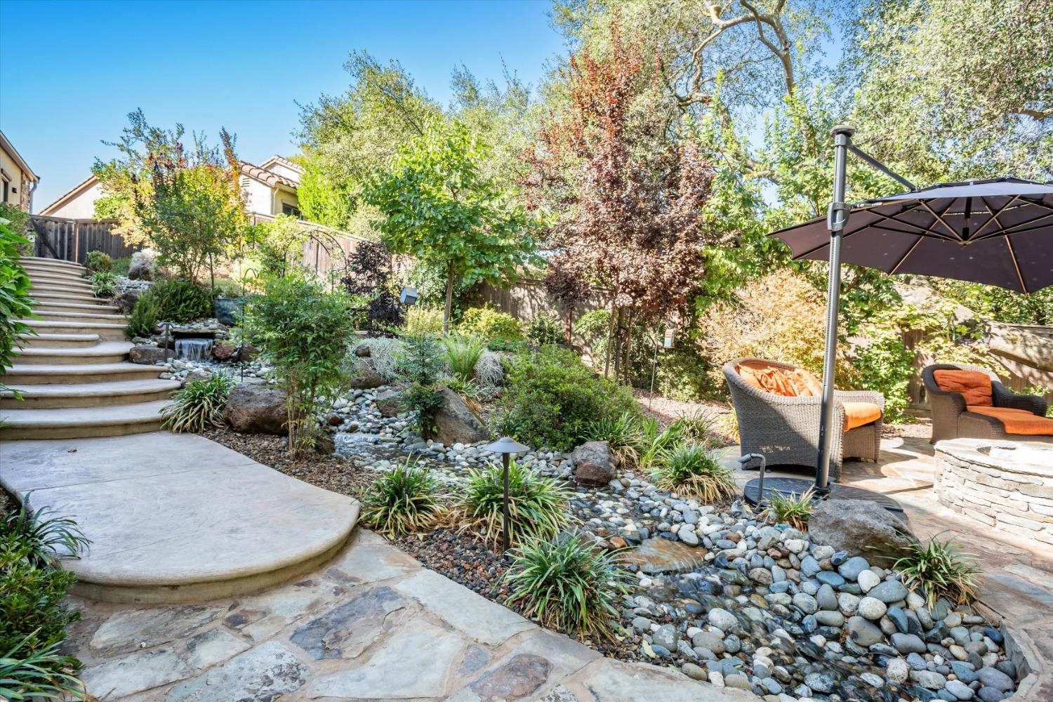 Detail Gallery Image 60 of 79 For 3530 Serramont Ct, Carmichael,  CA 95608 - 5 Beds | 3/1 Baths