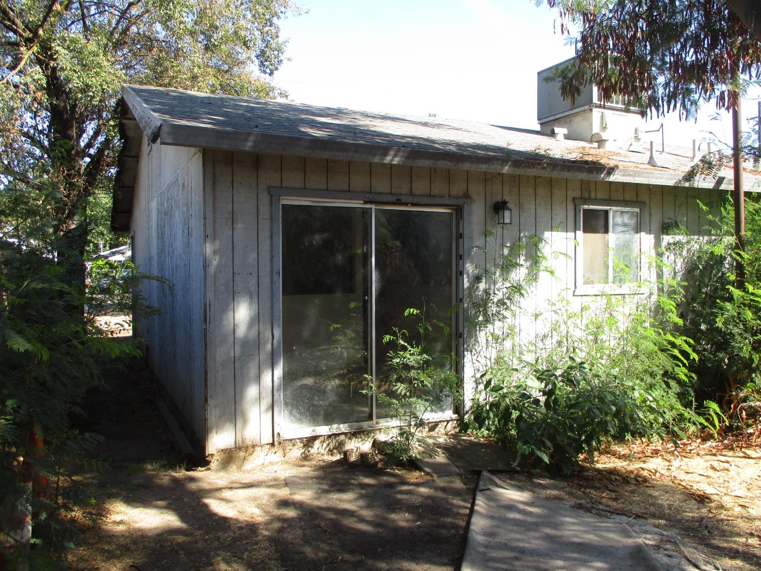 Detail Gallery Image 22 of 22 For 1840 W Hazelton, Stockton,  CA 95203 - 3 Beds | 2 Baths