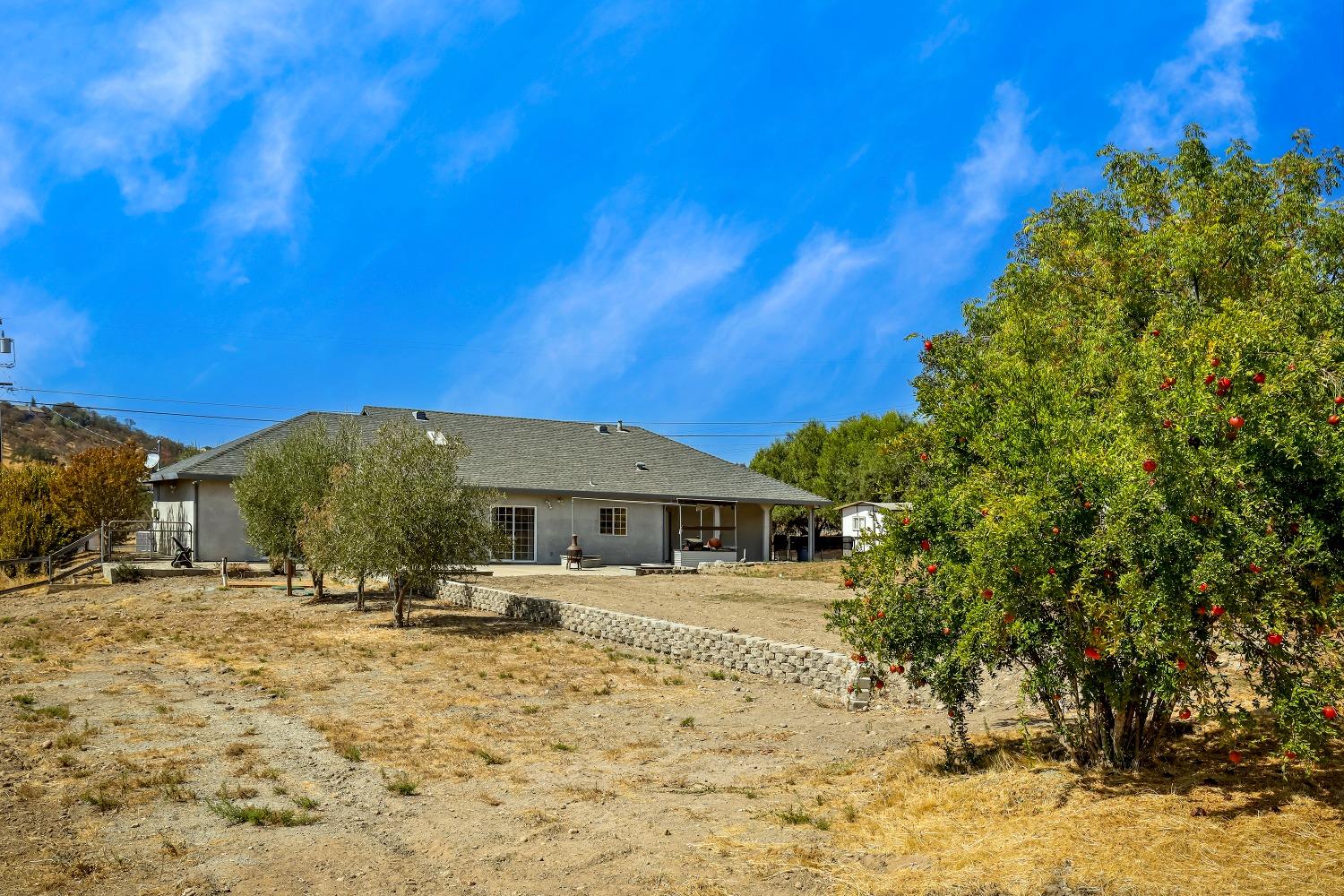 Detail Gallery Image 43 of 78 For 2405 Berkesey Dr, Valley Springs,  CA 95252 - 3 Beds | 2 Baths