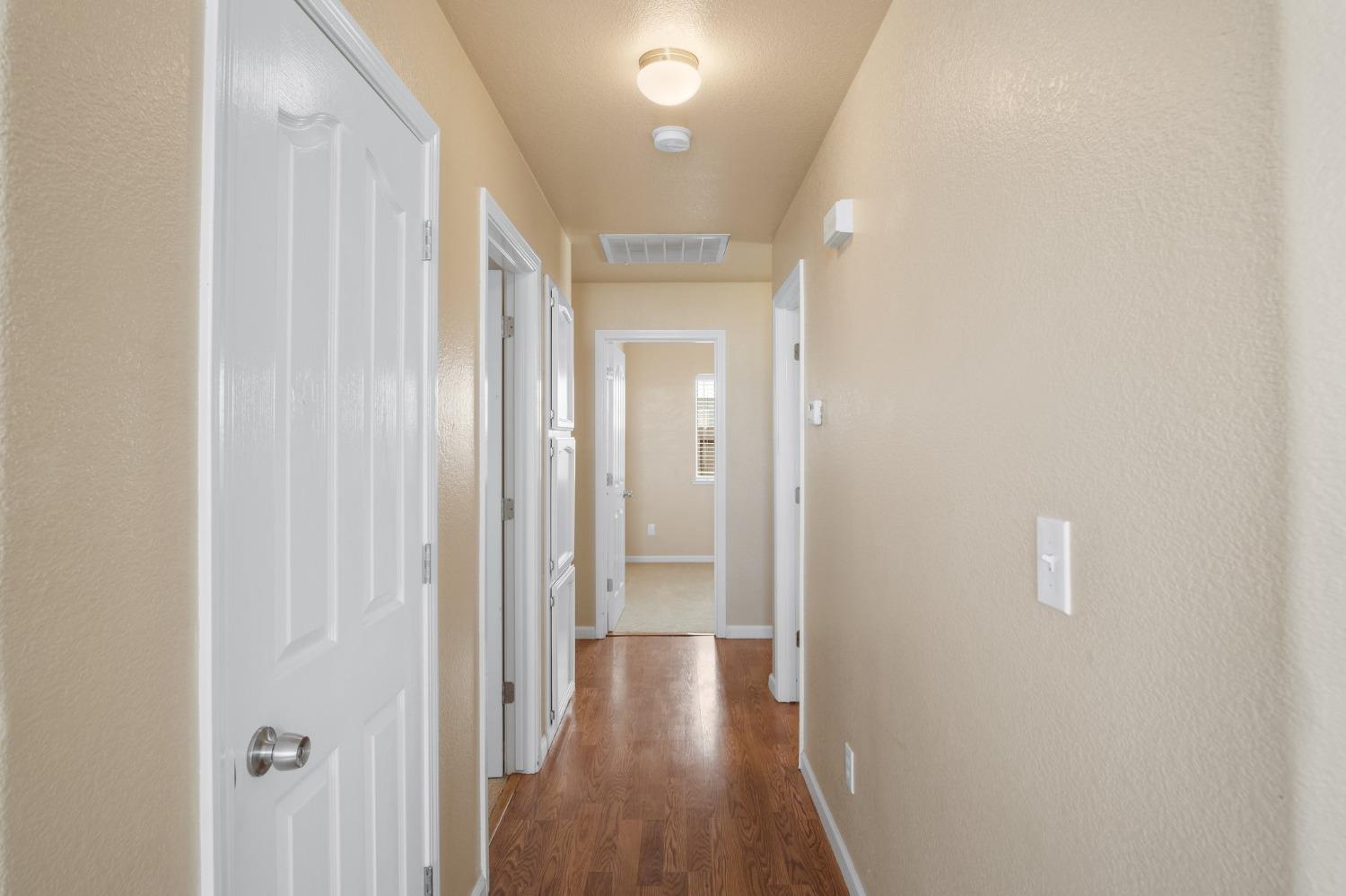 Detail Gallery Image 16 of 32 For 932 Chris Ln, Turlock,  CA 95380 - 4 Beds | 2 Baths