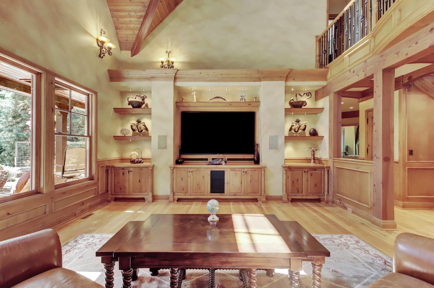 Detail Gallery Image 26 of 96 For 13027 Robin Rd, Nevada City,  CA 95959 - 4 Beds | 5/2 Baths