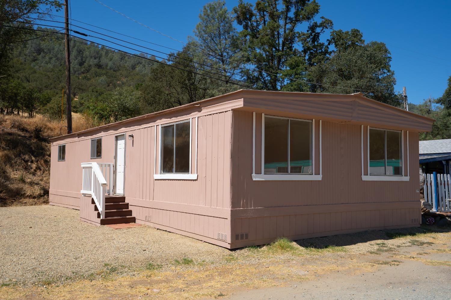 Detail Gallery Image 1 of 28 For 8201 Highway 49 31, El Dorado,  CA 95623 - 2 Beds | 2 Baths