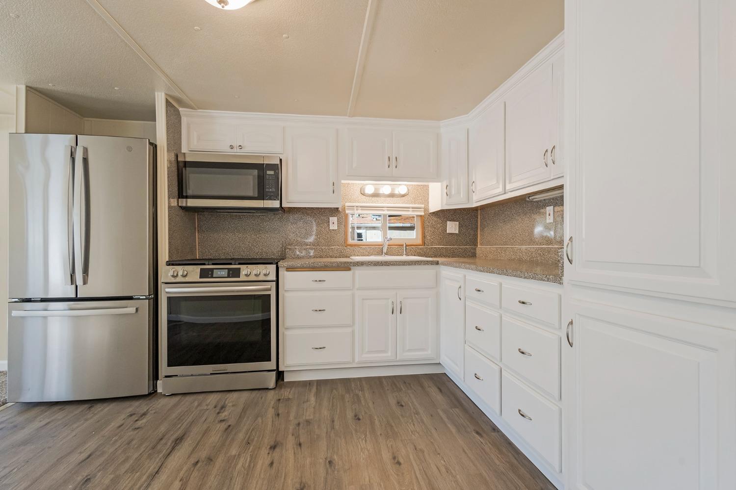 Detail Gallery Image 16 of 44 For 135 Ponderosa Way 28, Colfax,  CA 95713 - 2 Beds | 1 Baths