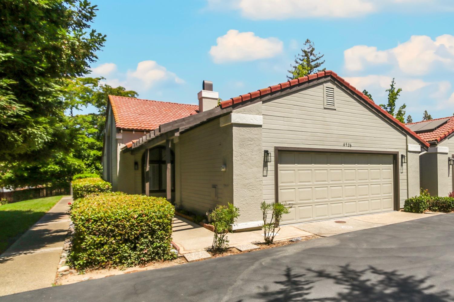 Detail Gallery Image 2 of 50 For 4936 El Ranchero Ct, Rocklin,  CA 95677 - 3 Beds | 2 Baths