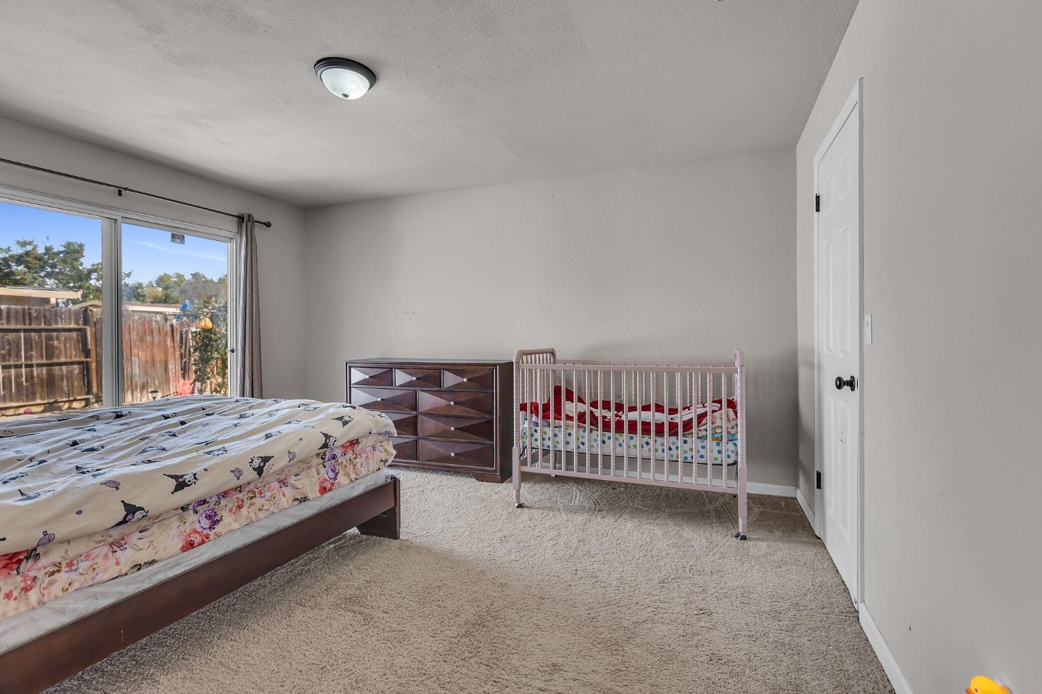 Detail Gallery Image 25 of 34 For 8182 Halbrite Way, Sacramento,  CA 95828 - 3 Beds | 2 Baths