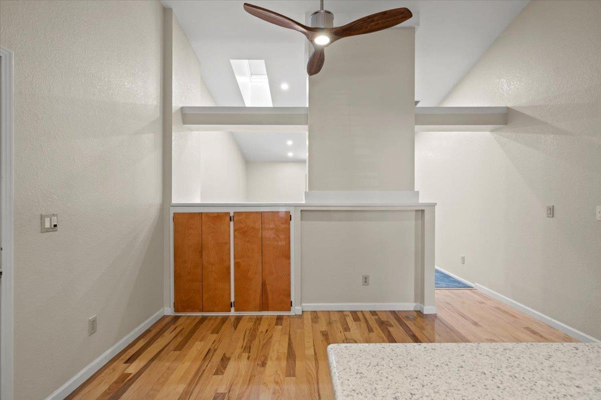 Detail Gallery Image 9 of 24 For 7603 Kavooras Dr, Sacramento,  CA 95831 - 2 Beds | 1 Baths