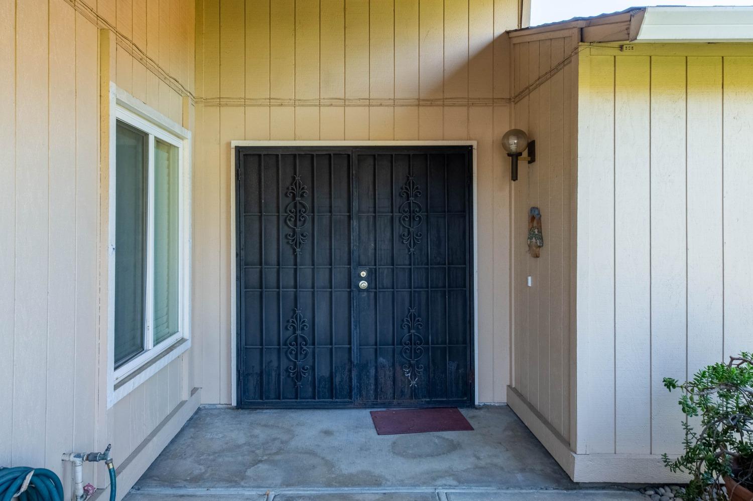 Detail Gallery Image 7 of 36 For 2714 Lucile Ave, Stockton,  CA 95209 - 3 Beds | 2 Baths