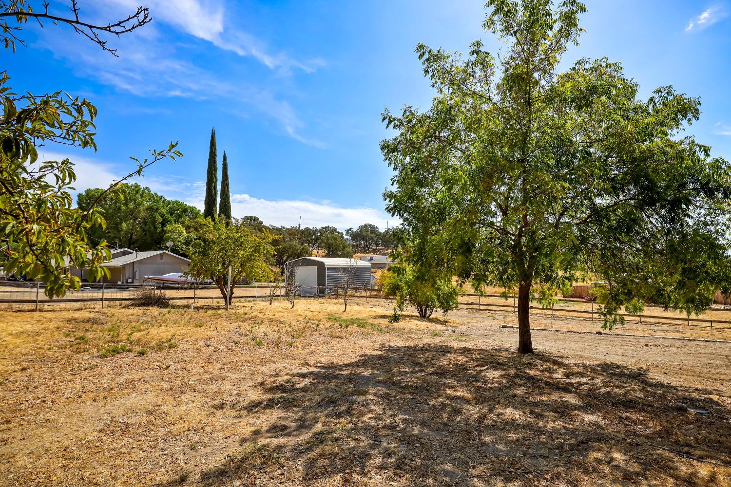 Detail Gallery Image 52 of 78 For 2405 Berkesey Dr, Valley Springs,  CA 95252 - 3 Beds | 2 Baths