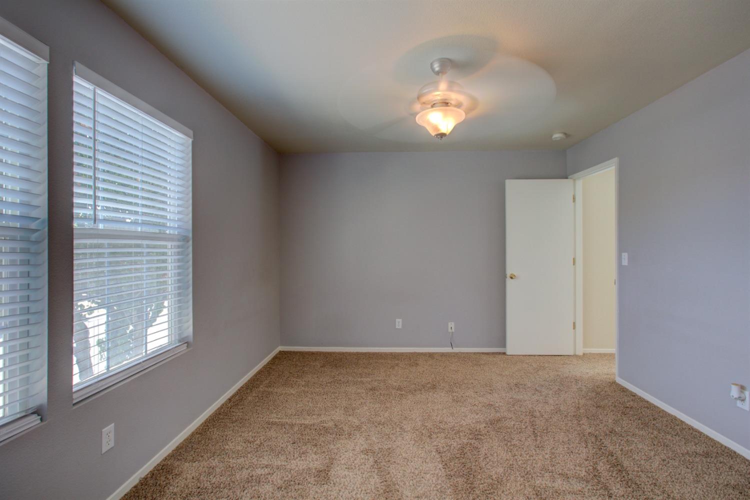 Detail Gallery Image 29 of 51 For 3751 Morning Glory Ave, Merced,  CA 95348 - 3 Beds | 2/1 Baths