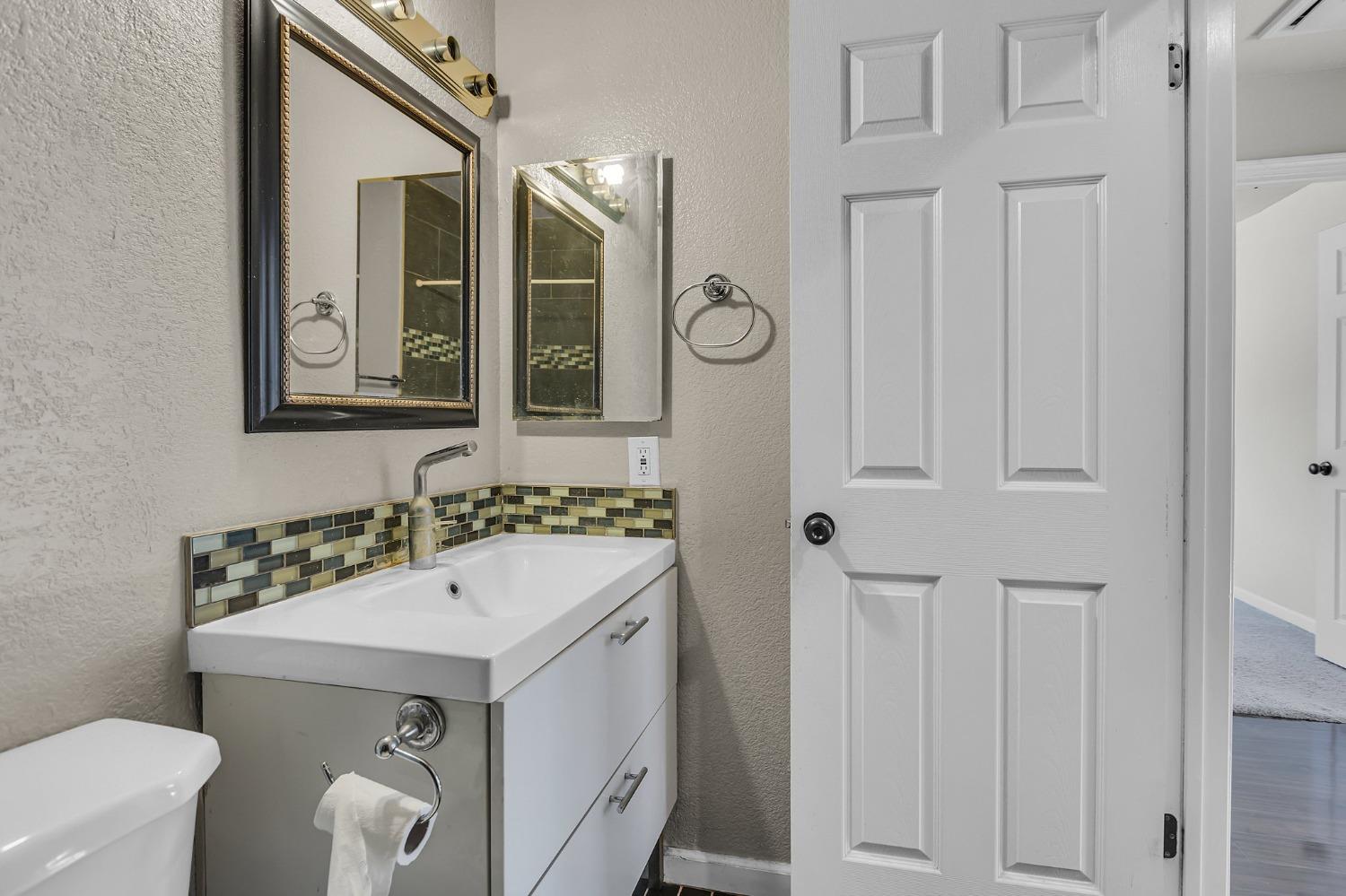 Detail Gallery Image 20 of 34 For 8182 Halbrite Way, Sacramento,  CA 95828 - 3 Beds | 2 Baths