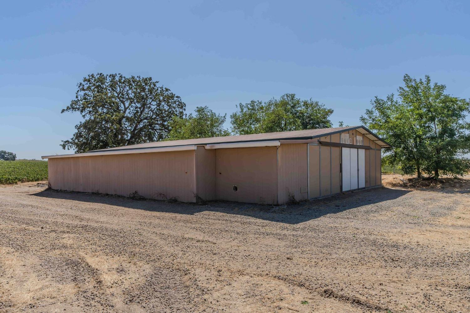 Detail Gallery Image 29 of 96 For 16750 Clements Rd, Lodi,  CA 95240 - 3 Beds | 3/1 Baths