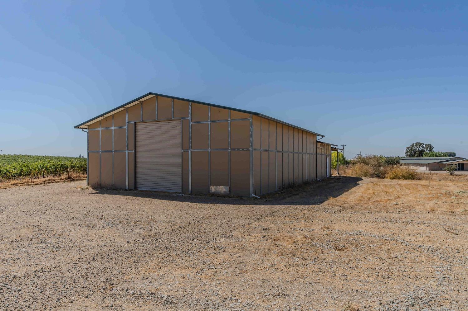 Detail Gallery Image 30 of 96 For 16750 Clements Rd, Lodi,  CA 95240 - 3 Beds | 3/1 Baths