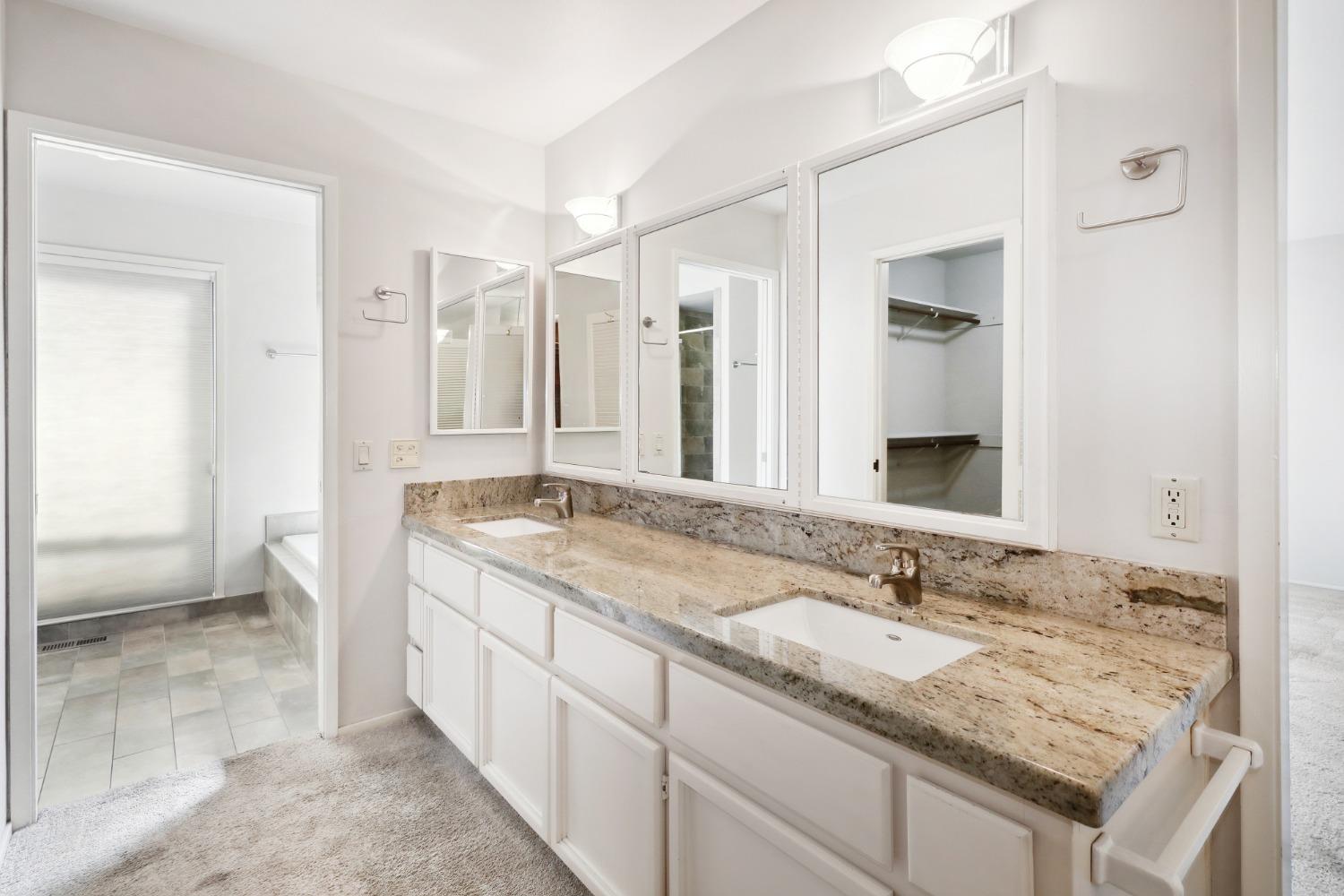 Detail Gallery Image 36 of 64 For 2861 Calle Vista Way, Sacramento,  CA 95821 - 2 Beds | 2/1 Baths