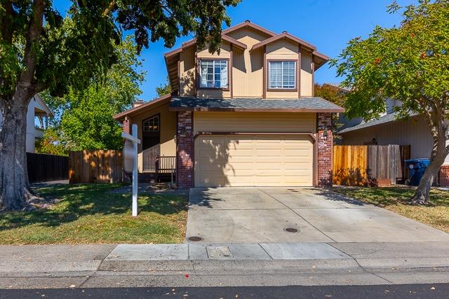 Detail Gallery Image 1 of 1 For 162 Creekside Cir, Sacramento,  CA 95823 - 3 Beds | 2/1 Baths