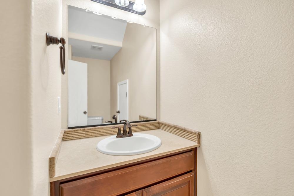 Detail Gallery Image 31 of 40 For 3919 Streamline St, Sacramento,  CA 95834 - 3 Beds | 2/1 Baths