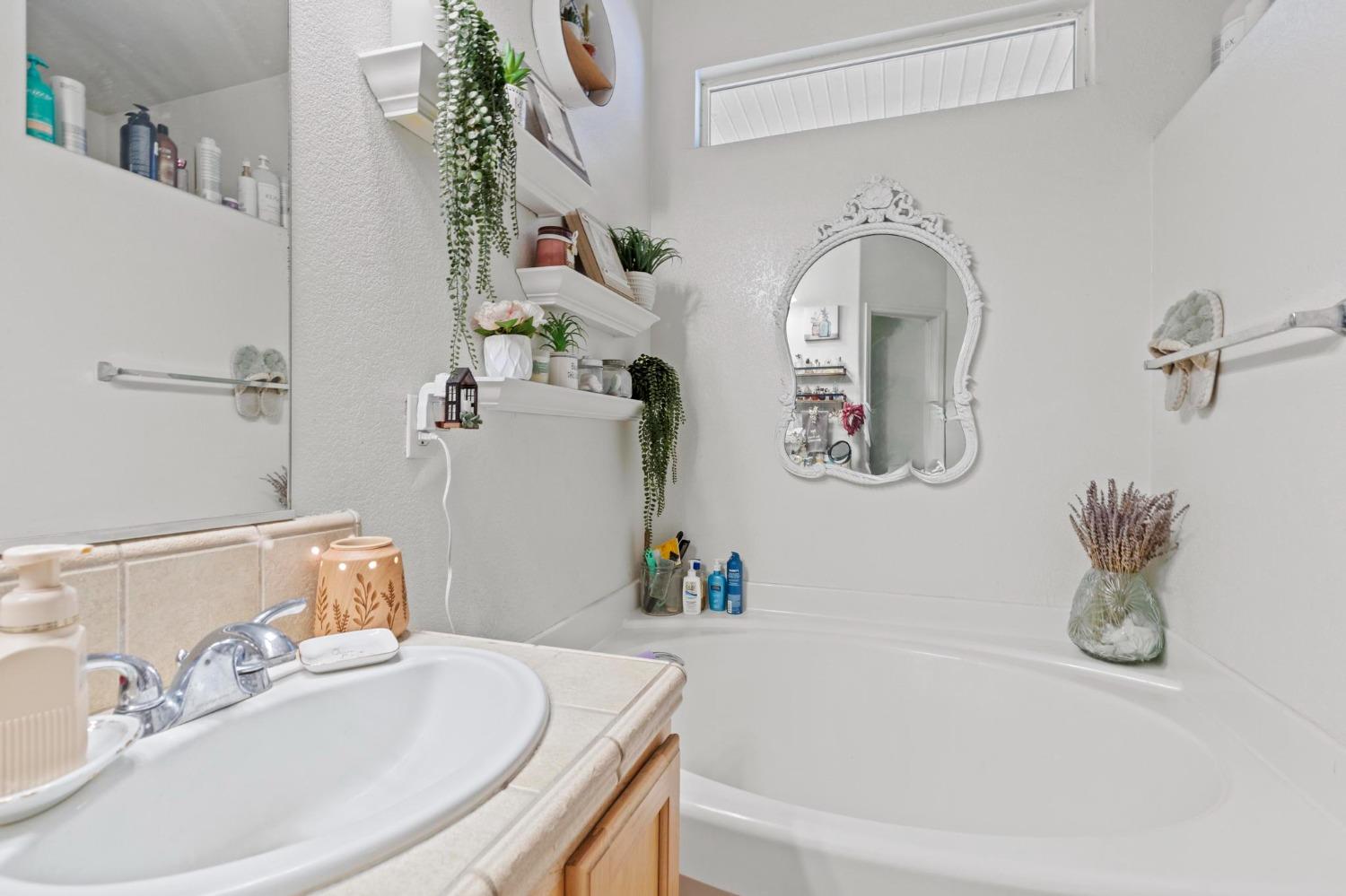 Detail Gallery Image 21 of 35 For 1715 Shoreline Dr, Linda,  CA 95901 - 3 Beds | 2 Baths