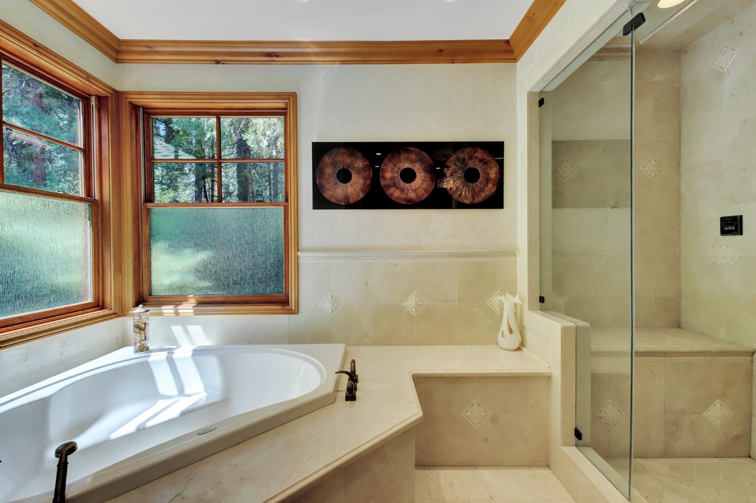 Detail Gallery Image 43 of 96 For 13027 Robin Rd, Nevada City,  CA 95959 - 4 Beds | 5/2 Baths