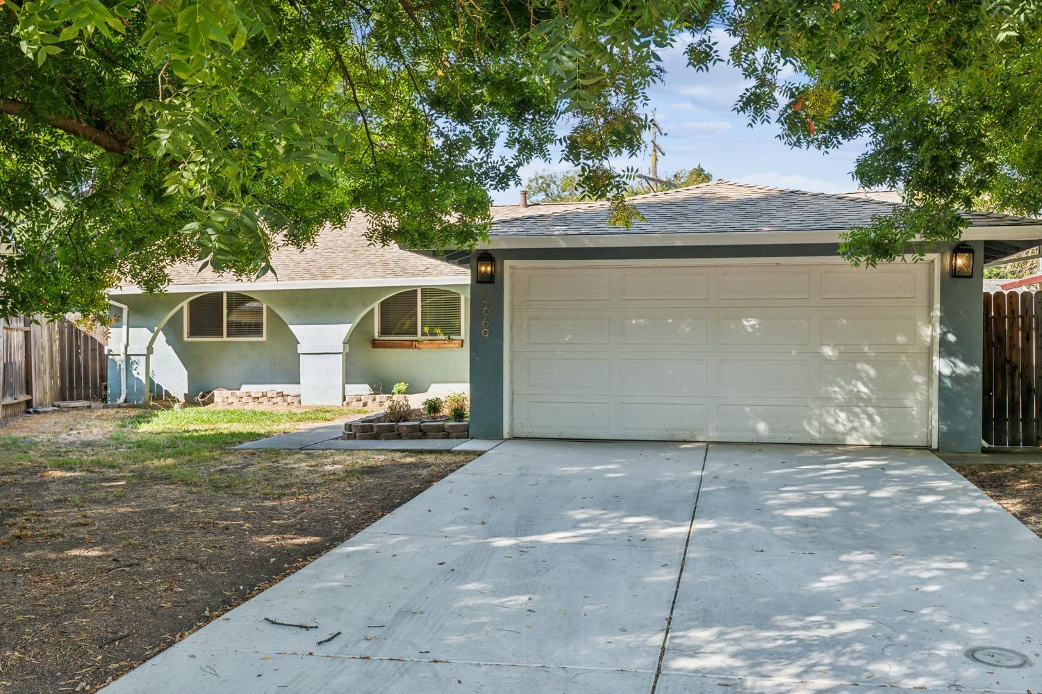 Detail Gallery Image 1 of 1 For 2669 Blackburn Dr, Davis,  CA 95618 - 4 Beds | 2 Baths