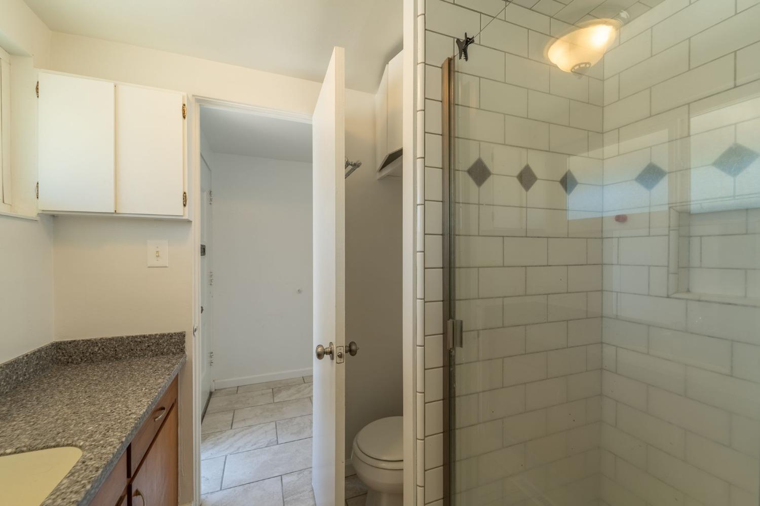 Detail Gallery Image 6 of 19 For 2157 1st St, Atwater,  CA 95301 - 3 Beds | 2 Baths