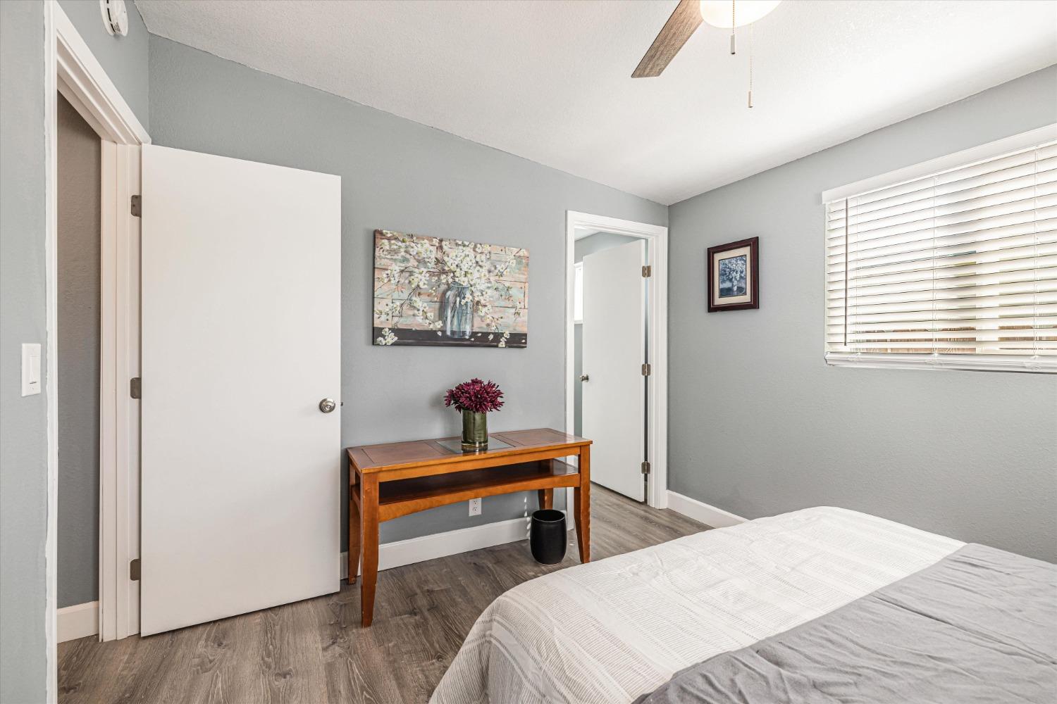 Detail Gallery Image 20 of 37 For 2704 Sparks Way, Modesto,  CA 95350 - 3 Beds | 2 Baths