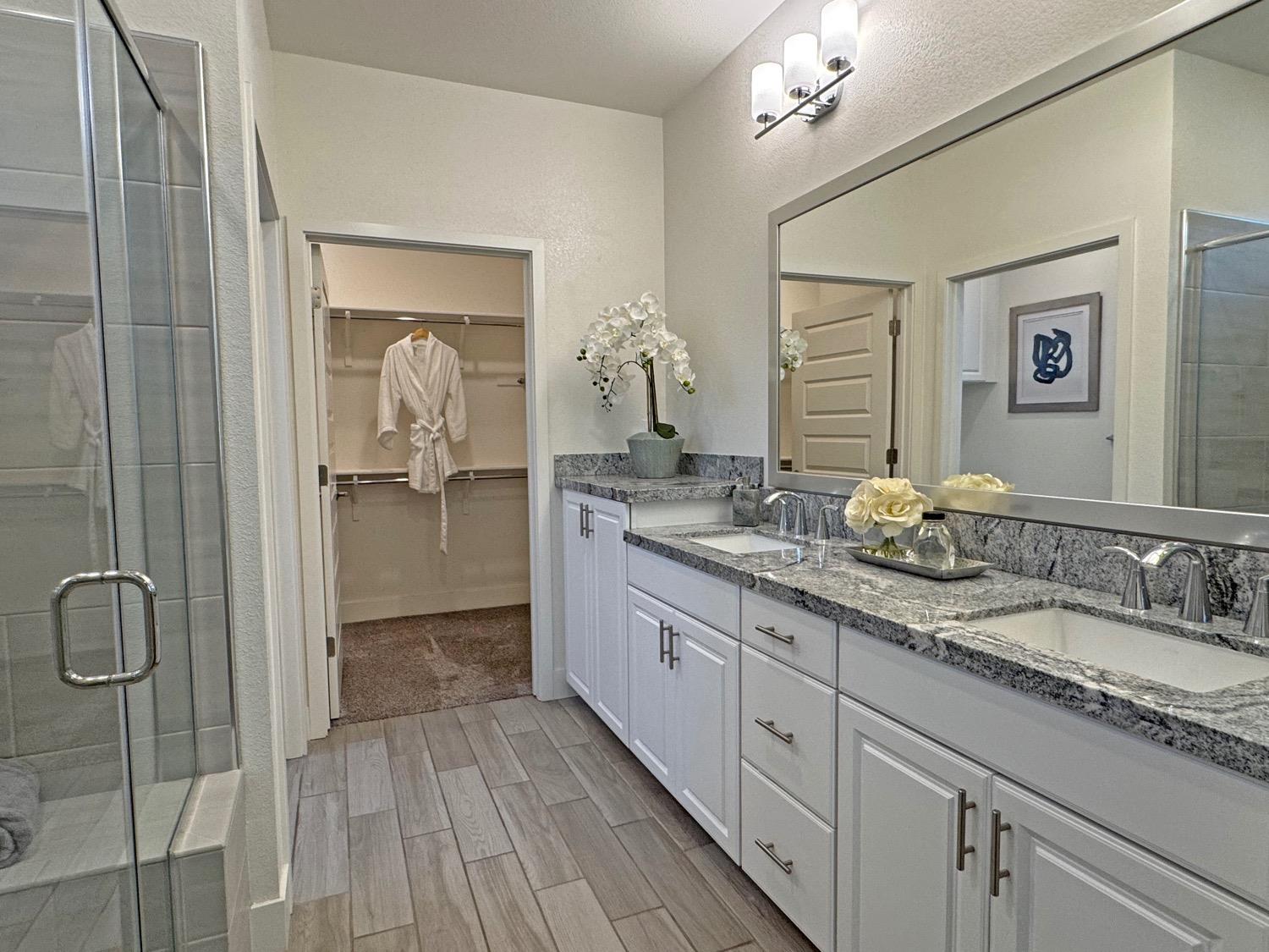 Detail Gallery Image 16 of 29 For 2113 Earthlight Ln, Roseville,  CA 95747 - 2 Beds | 2/1 Baths