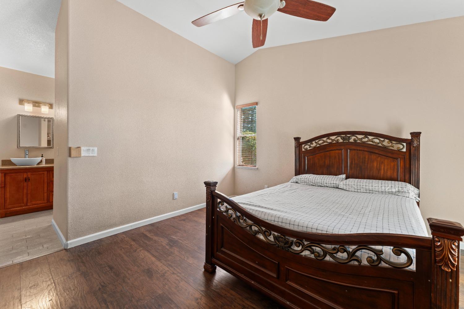 Detail Gallery Image 22 of 39 For 693 Arnett Ct, Galt,  CA 95632 - 4 Beds | 2 Baths