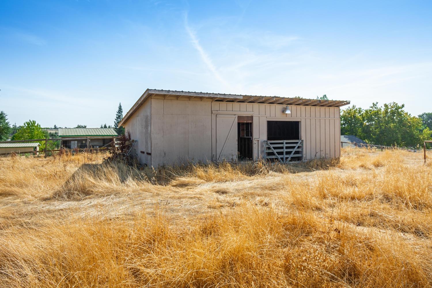 Jeffcott Road, Wilton, California image 23