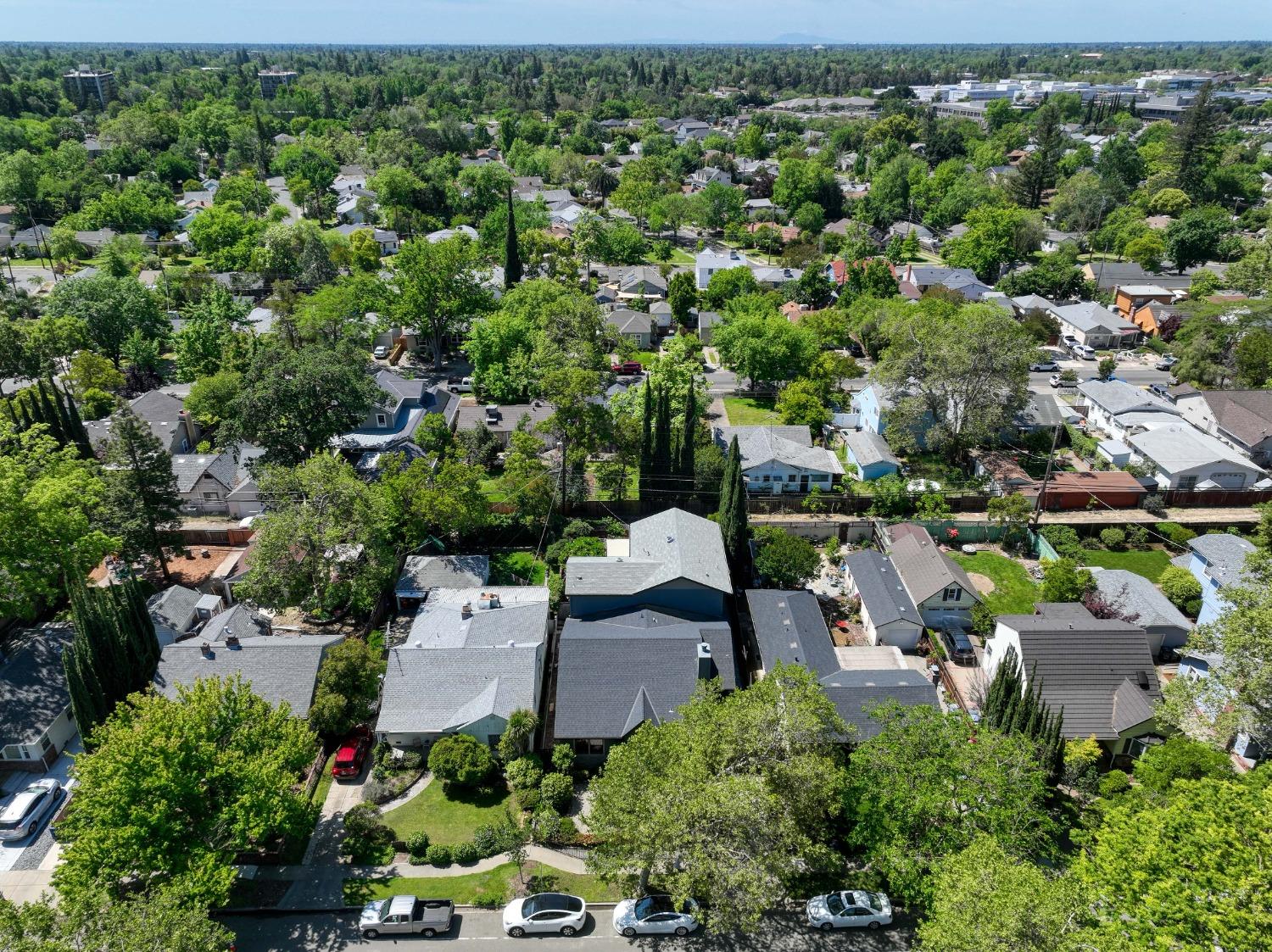 Detail Gallery Image 55 of 55 For 5412 T St, Sacramento,  CA 95819 - 4 Beds | 3/1 Baths