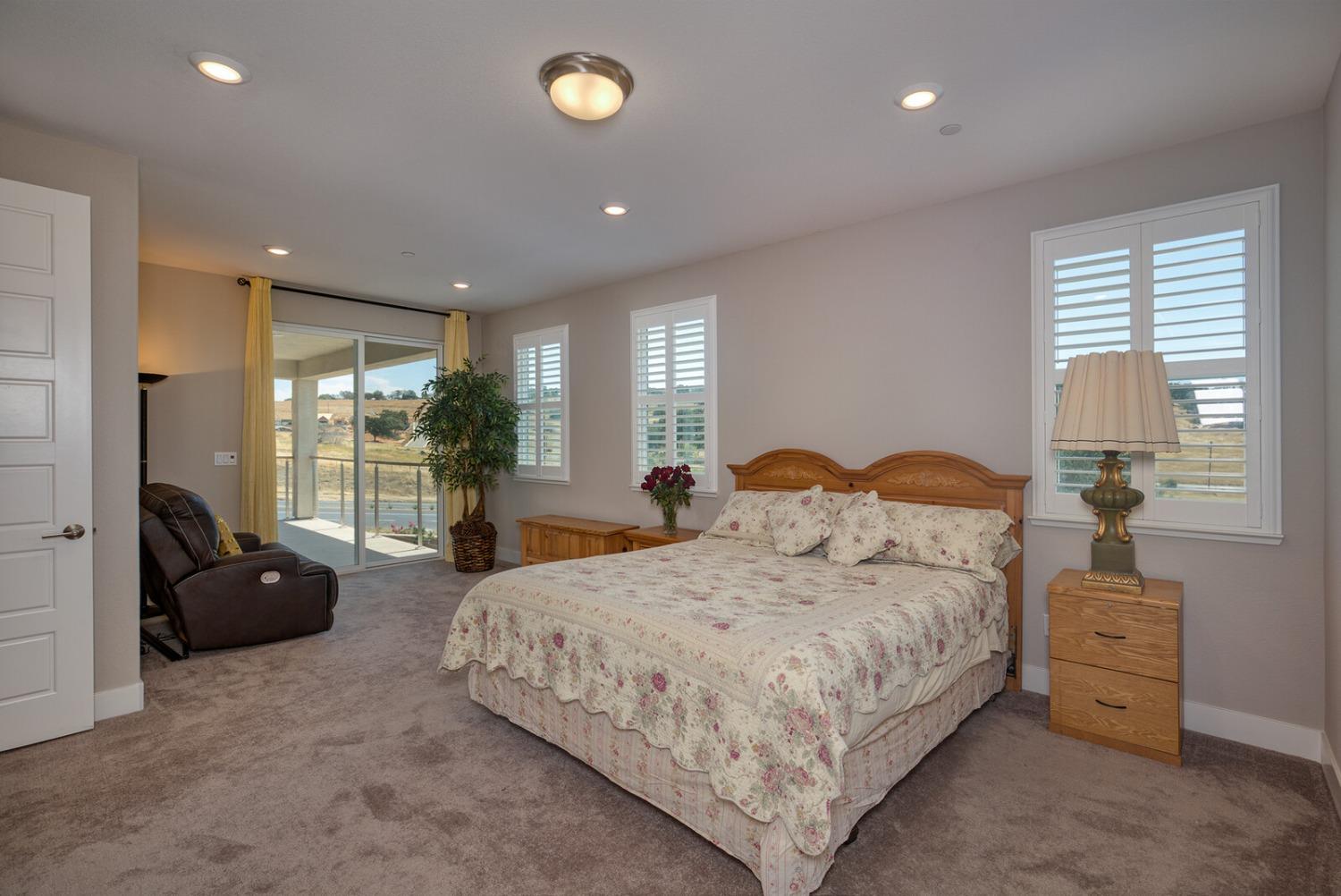 Detail Gallery Image 23 of 48 For 981 Merrill Ct, El Dorado Hills,  CA 95762 - 5 Beds | 4/1 Baths