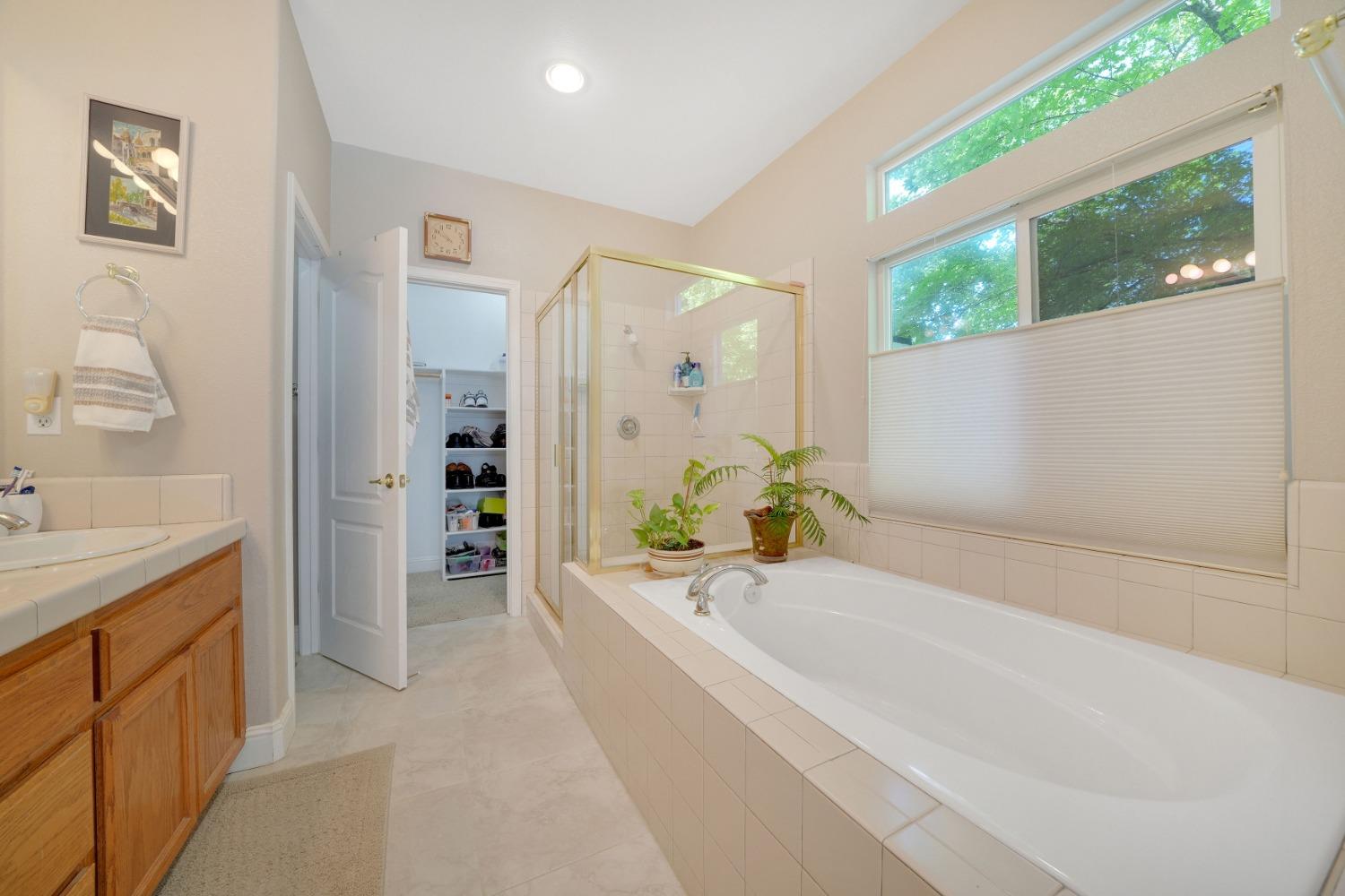 Detail Gallery Image 21 of 36 For 531 Oakridge Rd, Valley Springs,  CA 95252 - 4 Beds | 2/1 Baths