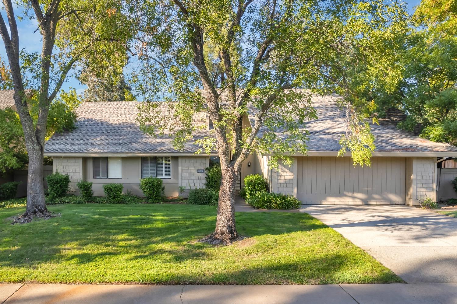 Detail Gallery Image 32 of 37 For 8931 Quail Hill Way, Fair Oaks,  CA 95628 - 3 Beds | 2 Baths