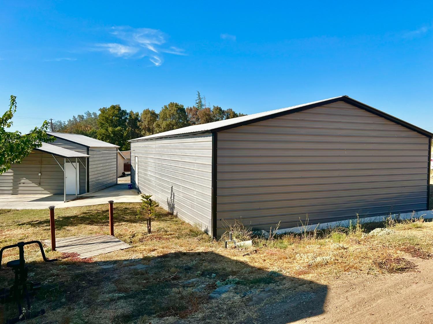 Detail Gallery Image 4 of 55 For 3814 Berkesey Ln, Valley Springs,  CA 95252 - 4 Beds | 2 Baths