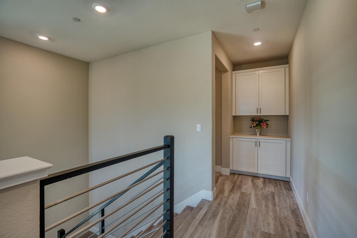 Detail Gallery Image 29 of 48 For 981 Merrill Ct, El Dorado Hills,  CA 95762 - 5 Beds | 4/1 Baths