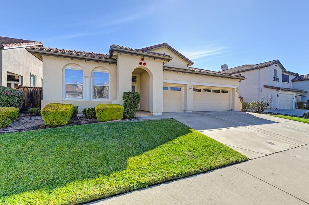 Detail Gallery Image 1 of 1 For 2575 Granite Park Dr, Lincoln,  CA 95648 - 3 Beds | 2 Baths