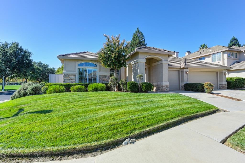 Elberon Way, Elk Grove, California image 3