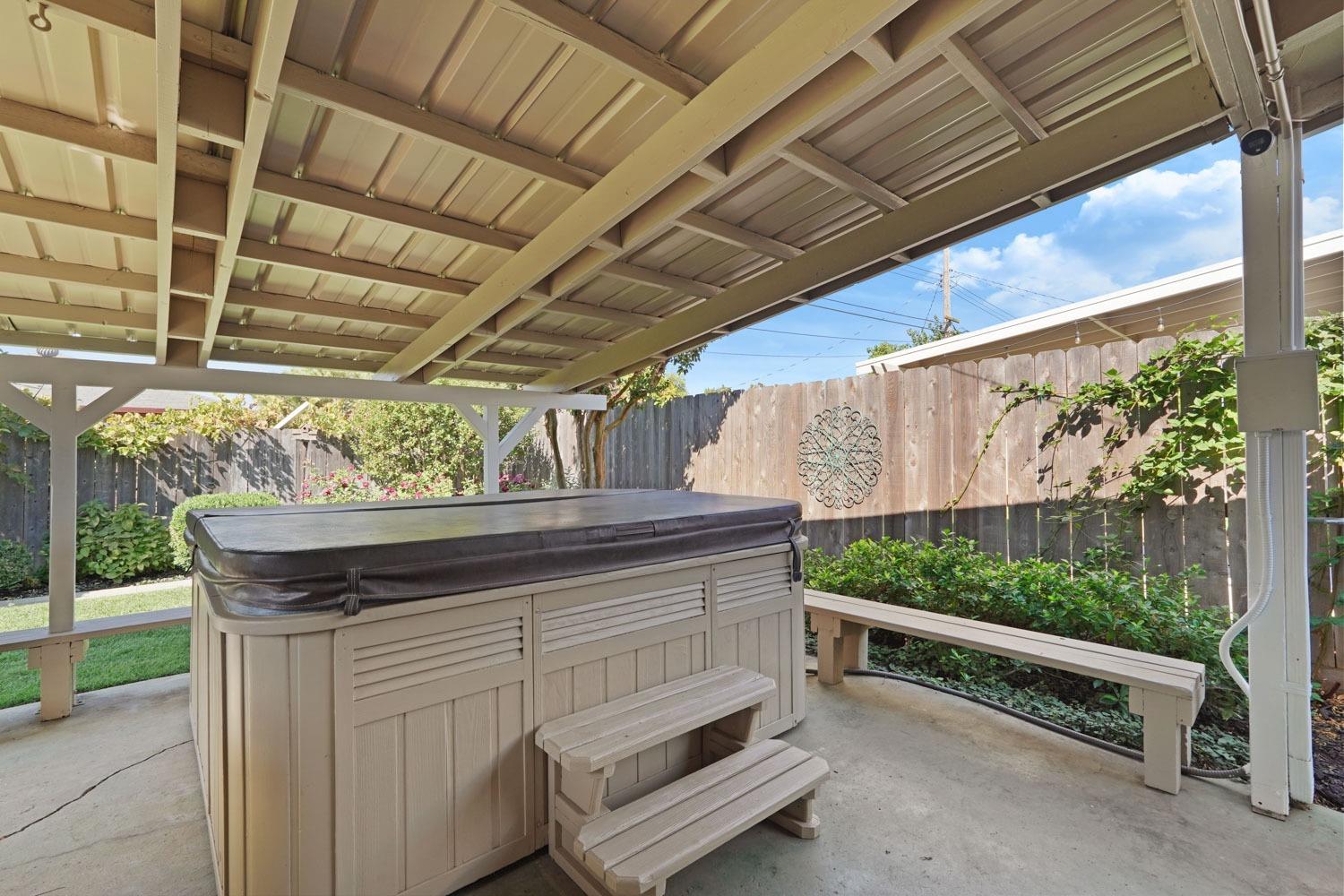 Detail Gallery Image 27 of 42 For 413 N Sunset Dr, Lodi,  CA 95240 - 3 Beds | 1 Baths