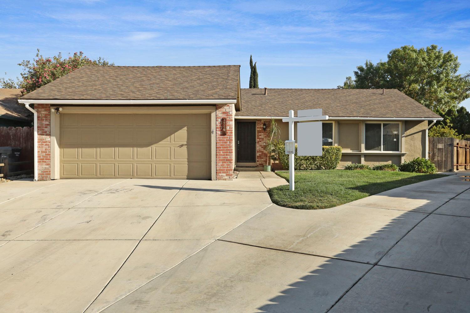 Detail Gallery Image 1 of 1 For 1716 Duncan Dr, Tracy,  CA 95376 - 4 Beds | 2 Baths