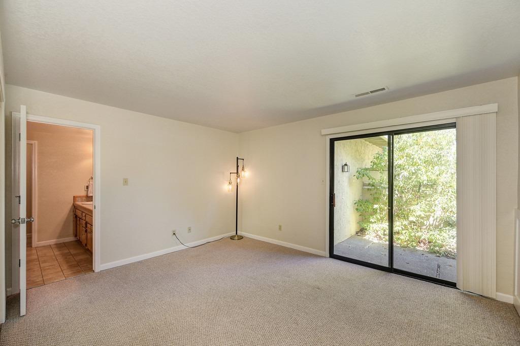 Detail Gallery Image 22 of 53 For 7018 Colina Ln, Rancho Murieta,  CA 95683 - 2 Beds | 2 Baths