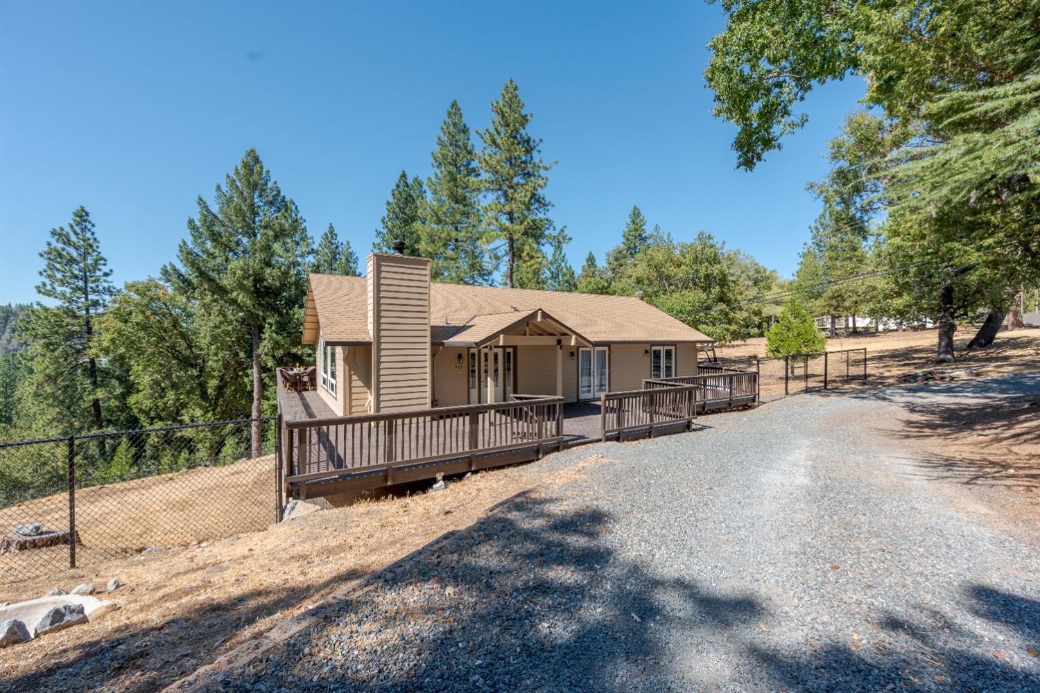 Detail Gallery Image 66 of 90 For 5031 Shooting Star Rd, Pollock Pines,  CA 95726 - 4 Beds | 2/2 Baths